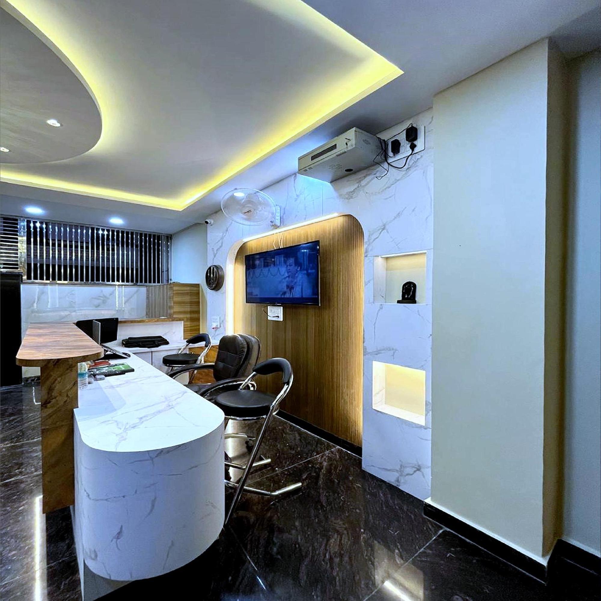 Hotel Vrinda Niddhivan ! Fully Ac, Prem Mandir At Walking Distance ! Just Near The Iskcon Temple Vrindāvan Екстериор снимка